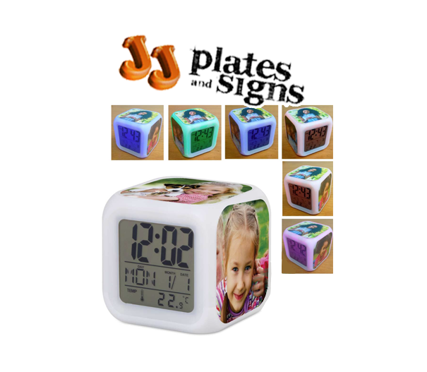 Clock Digital Cube